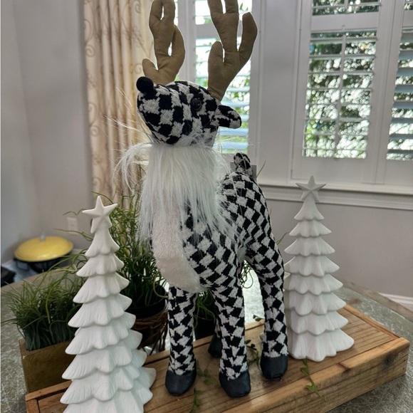 34TH & PINE BLK/WHITE HOUNDSTOOTH CHRISTMAS REINDEER NEW - Picture 2 of 10